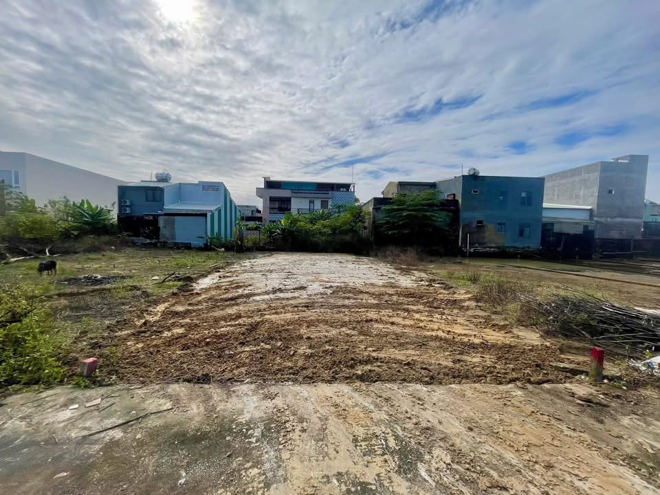 Đất nền Hòa Hải Đà Nẵng 120m² giá chỉ 1.6 tỷ - Cơ hội đầu tư tuyệt vời!