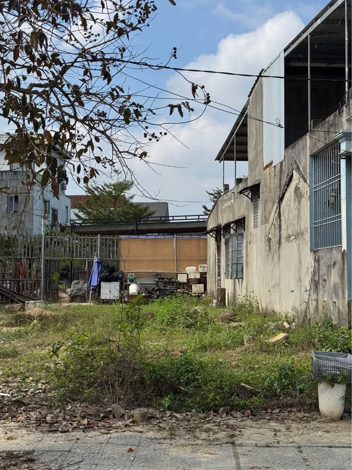 Đất mặt tiền Nguyễn Viết Song, P. Vỹ Dạ 110m² giá 3,xx tỷ - Khu VIP bên KĐT Ecogarden