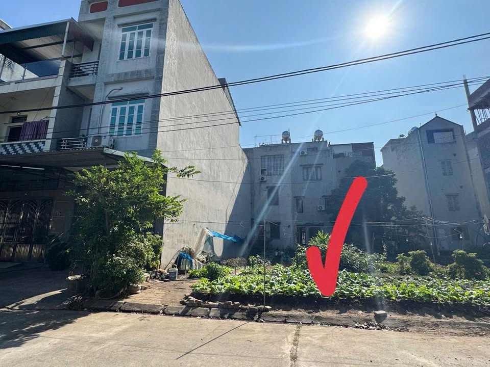 Đất nền khu Đồng Quán - Võ Cường 83.2m² giá 9.xx tỷ - View vườn hoa thoáng đãng!