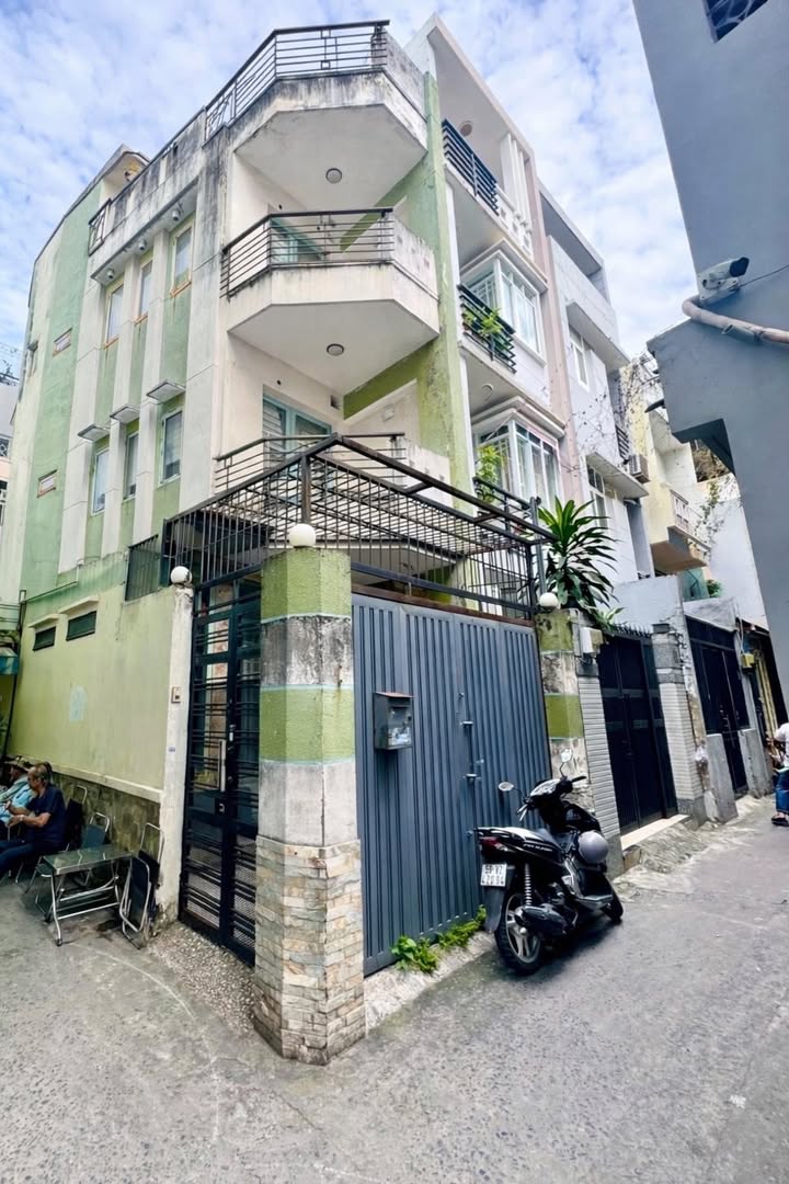 Nhà bán Phú Nhuận 53m² giá 7.55 tỷ - Căn góc 2 mặt hẻm thông thoáng!