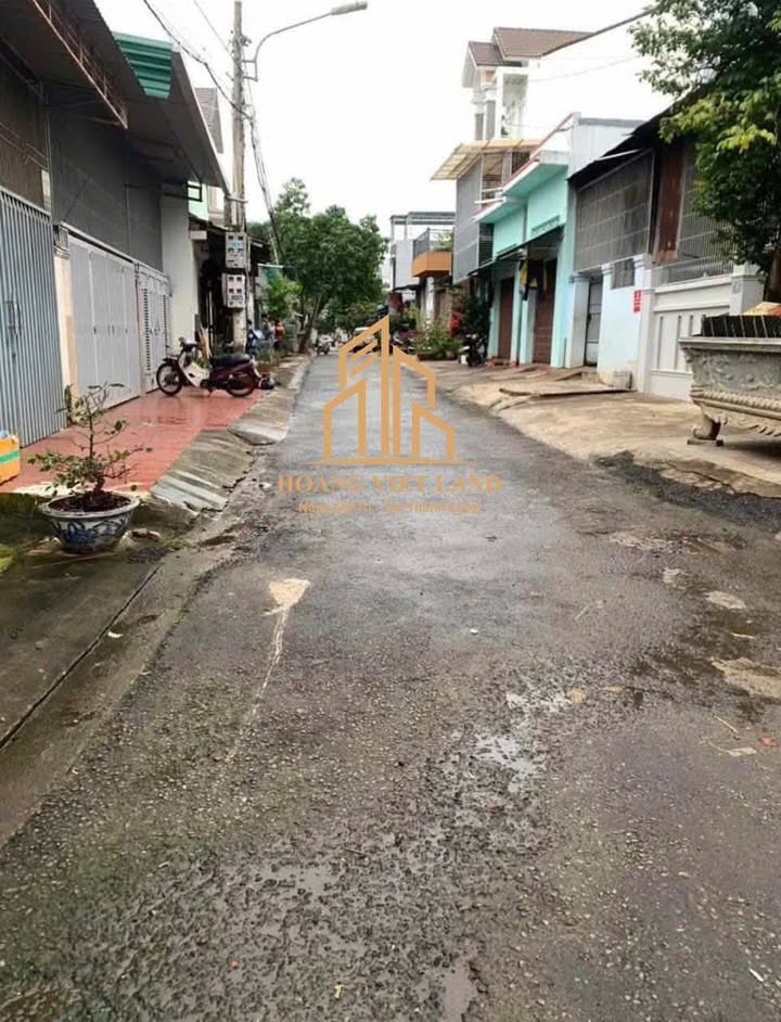 Nhà mặt tiền Y Som Nie, 95m² giá 5 tỷ - Vị trí kinh doanh đắc địa!