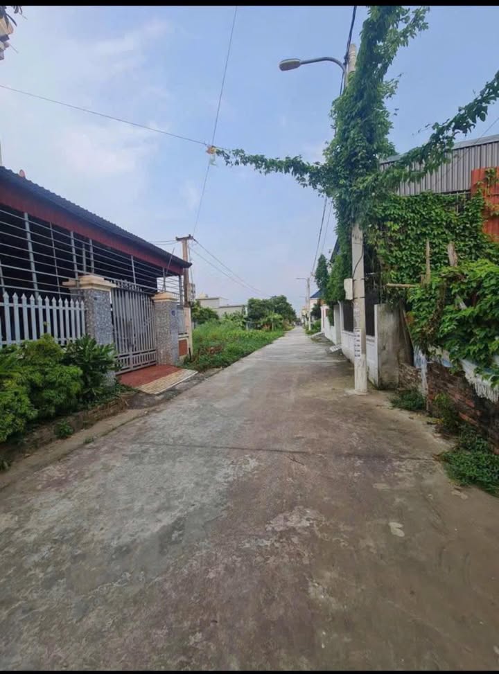 Lô đất Tân Thành, Dương Kinh 240m² giá chỉ 4.8 tỷ - Cơ hội đầu tư tuyệt vời!