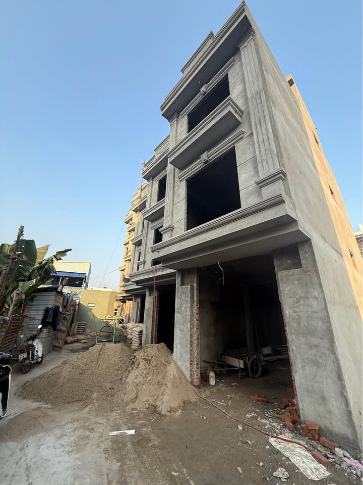 Nhà 4 Tầng Đường Ngõ Ô Tô Phường Đồng Hòa 43m² giá 3.2 tỷ - Chính Chủ Bán Gấp!