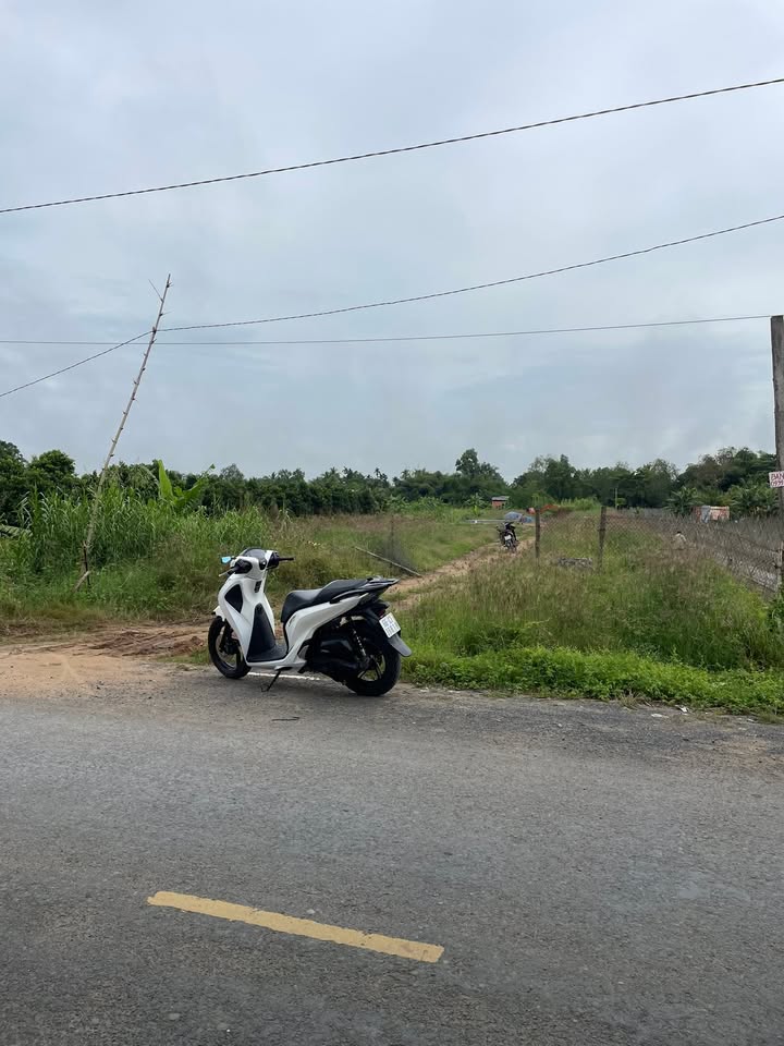 Đất thổ cư Hàng Thơm, Cái Răng, 1700m² giá 12 tỷ - Tiềm năng đầu tư lớn!