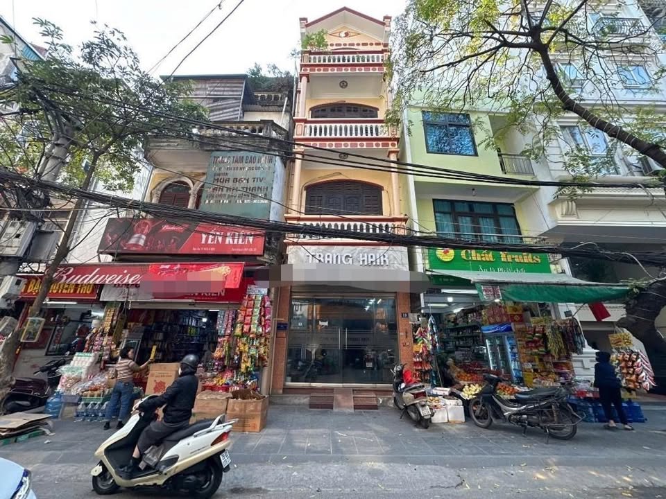 Bán nhà mặt phố Nguyễn Tuân, Quận Thanh Xuân 60m² - Kinh doanh sầm uất, gara ô tô!