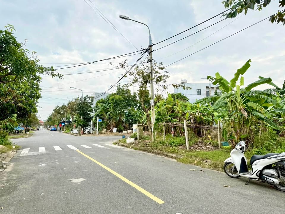Đất nền đường Đặng Văn Bá, Hòa Quý, Đà Nẵng - 135m² giá 4.9 tỷ - Vị trí đắc địa cho đầu tư