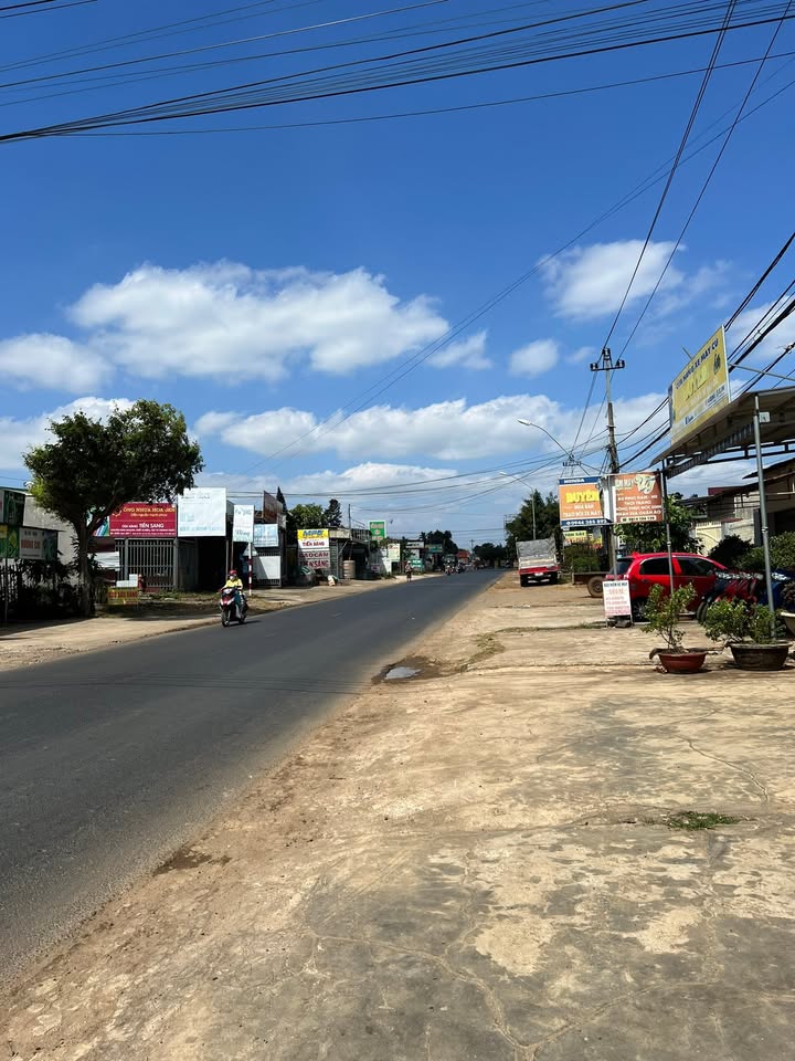 Đất nền góc 2 mặt tiền QL27, Cư Kuin 420m² chỉ 5.5 tỷ - Đầu tư sinh lời ngay!