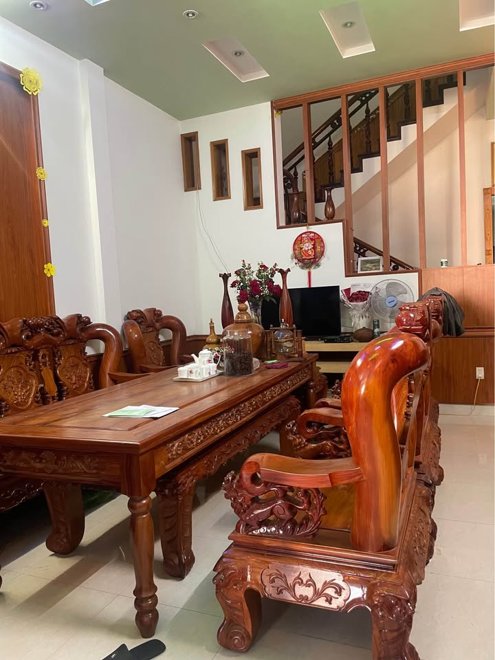 Nhà mặt tiền Mai Hắc Đế, 150m² giá 9.5 tỷ - Vị trí kinh doanh lý tưởng!