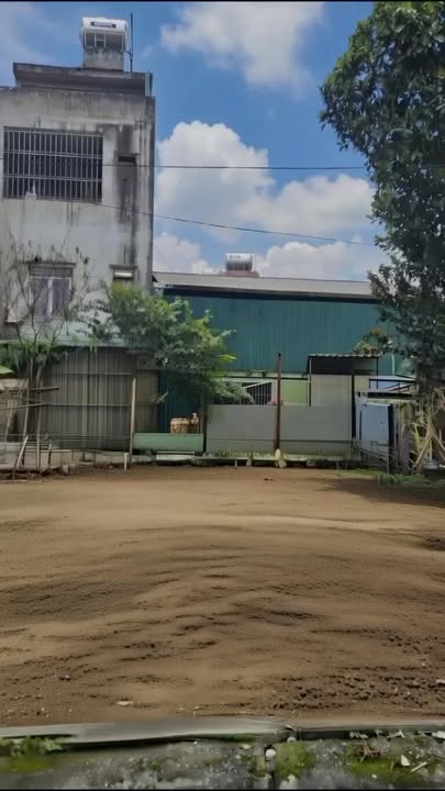 Đất nền Cam Đường Lào Cai 99.7m² giá 1.5 tỷ - Gần siêu thị GO, view suối thoáng mát!