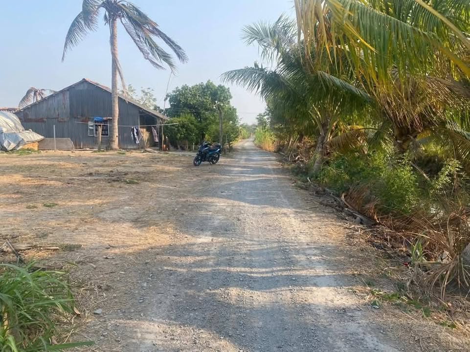 Đất nền mặt tiền Rạch Cần Lộc - Xã Bình Ân, 155m² chỉ 230 triệu - Cơ hội vàng đầu tư!