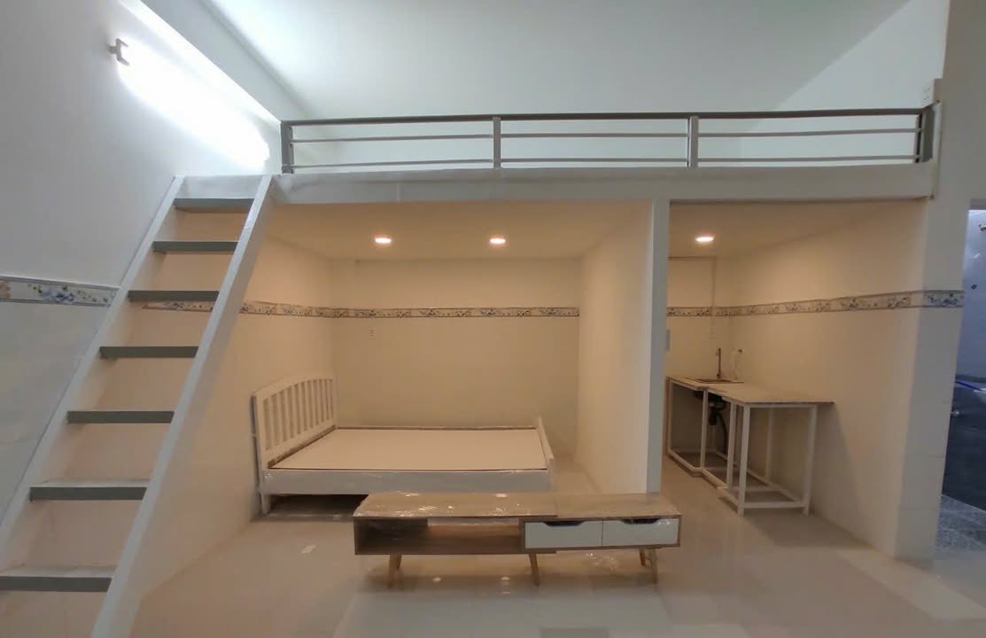 Phòng cho thuê tại Bình Trưng Đông - Diện tích rộng rãi, đầy đủ nội thất, sẵn sàng vào ở!