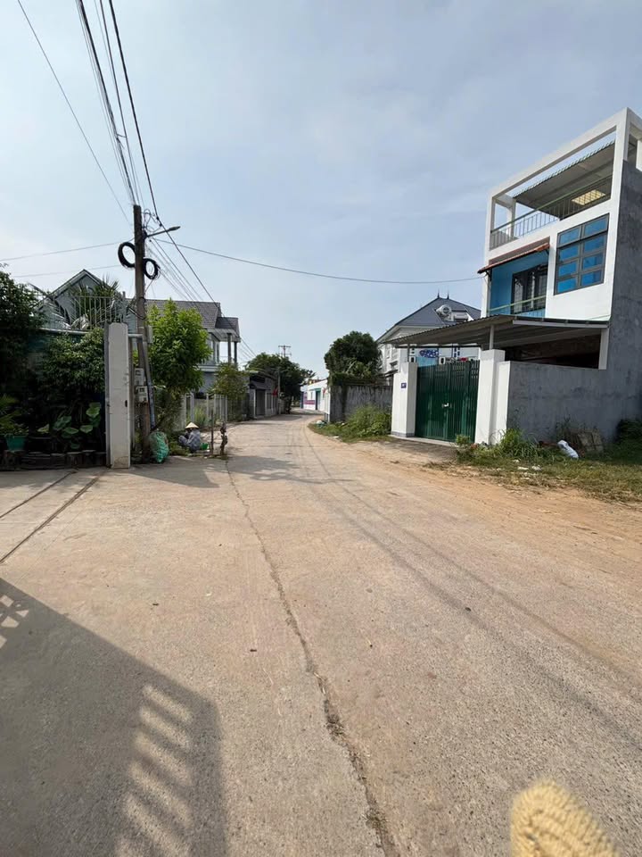 Lô đất thổ cư Long Tâm 70m² giá 2.35 tỷ - Ngay sát đường Võ Thị Sáu!