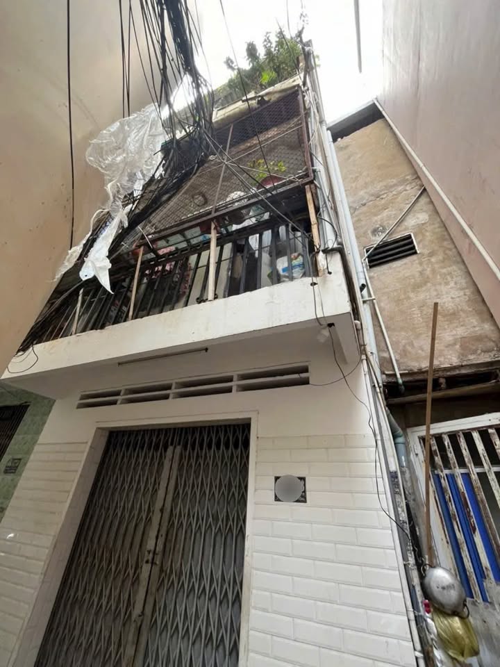 Nhà hẻm 606 đường 3/2, quận 10, diện tích 37m², giá 5.4 tỷ - Chỉ chờ bạn sở hữu!