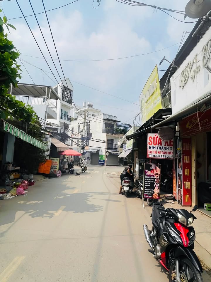 Nhà mặt tiền 10m tại Bình Hưng Hoà, Quận Bình Tân, 66m² - Giá chỉ 7 tỷ TL!