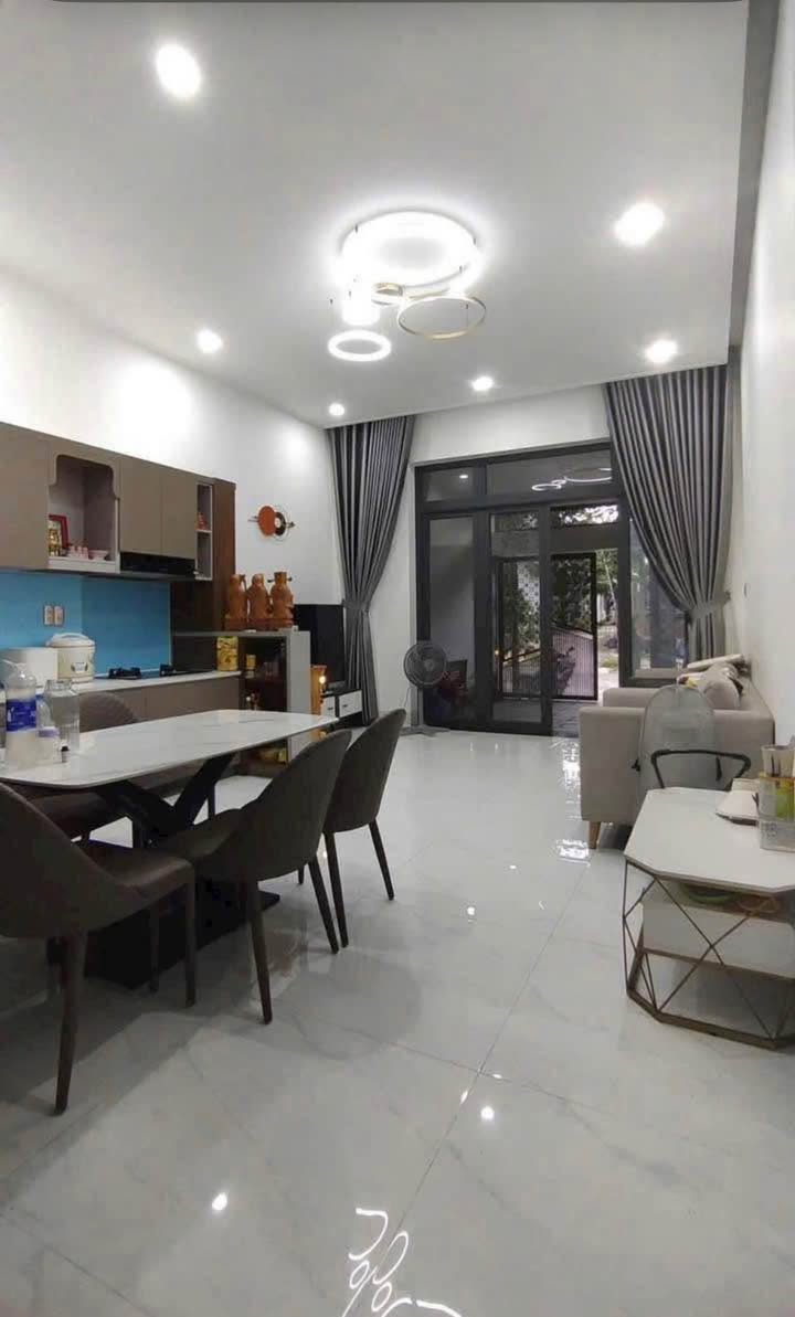 Nhà Mặt Tiền Nhựa Thanh Hải - Phan Thiết 78m² giá 3.5 tỷ - Full nội thất cao cấp!