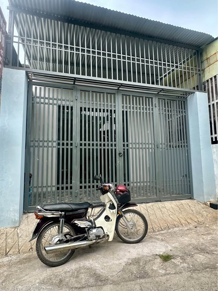 Bán nhà 2 mặt tiền khu phố 5, Trảng Dài, 90m² giá 1.999 tỷ - Tiện ích đầy đủ!