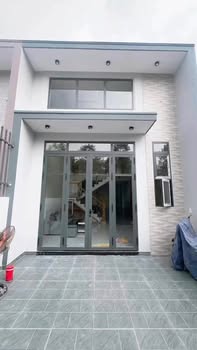 Nhà phố đẹp 110m² tại Ấp Sông Mây, Trảng Bom, Đồng Nai - Giá chỉ 1.9 tỷ!