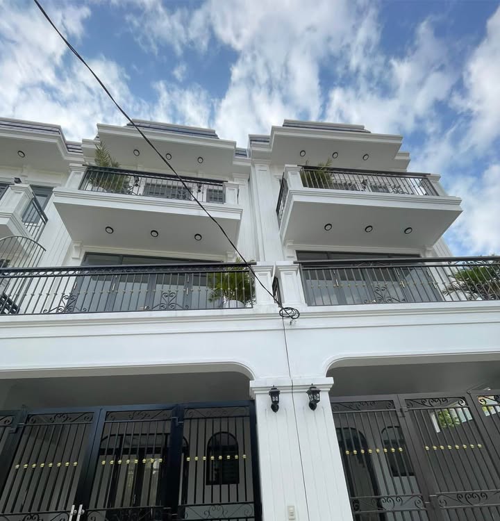 Nhà 3 Tầng Xuân Hòa, Vỹ Dạ 69.1m² giá 3.3 tỷ - Sổ hồng chính chủ, pháp lý rõ ràng!