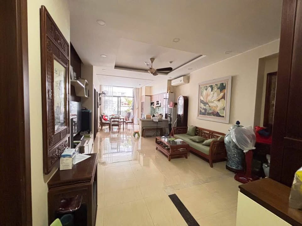 Căn hộ 2PN Tràng An Complex Cầu Giấy 94m² giá 12.5 tỷ - Nội thất full sang trọng!