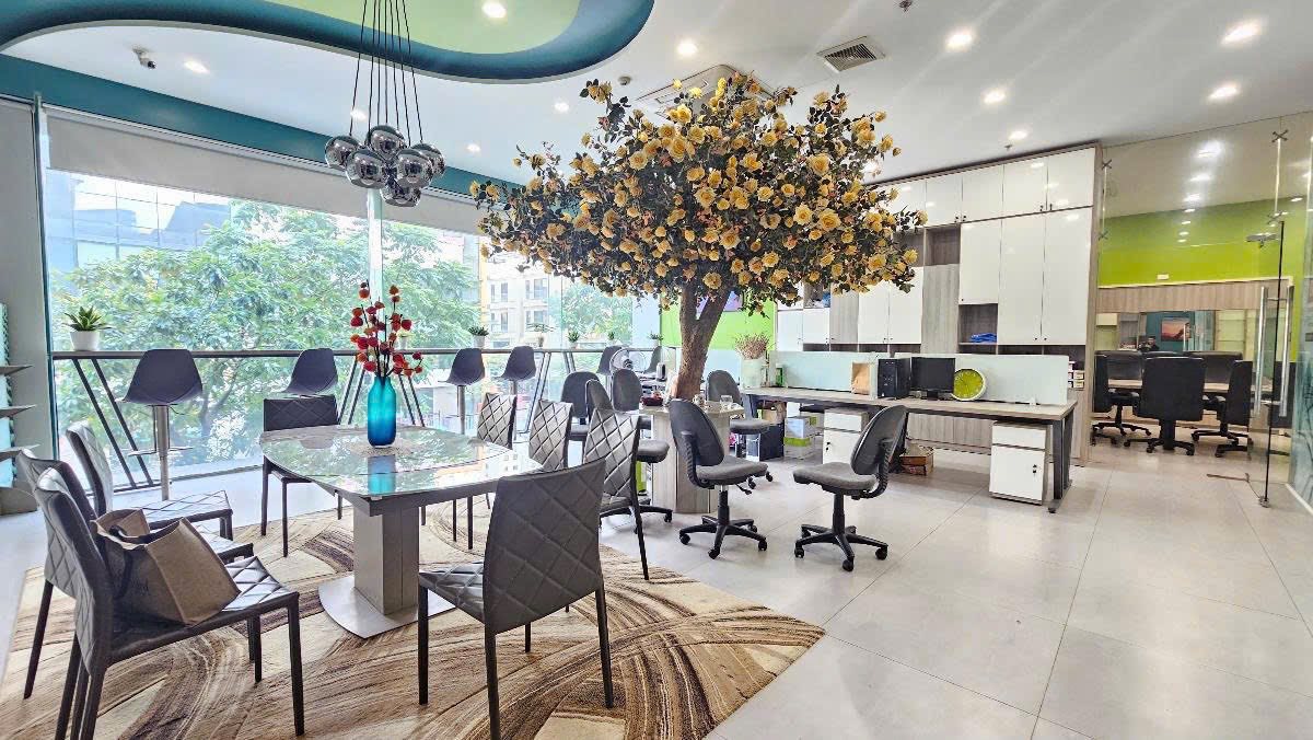 Bán văn phòng 137m² tại KV StarLake, Tây Hồ - Sổ hồng vĩnh viễn, giá 11.5 tỷ!