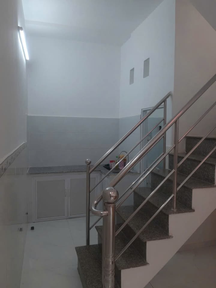 Nhà phố Hiệp Thành, Quận 12, 18m² giá 2.05 tỷ - Chính chủ bán gấp!