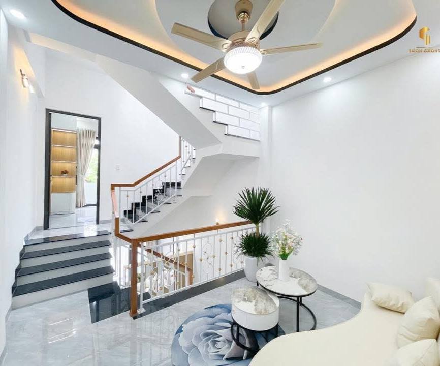 Nhà hẻm xe hơi 66m² Phạm Thế Hiển, Quận 8 - Giá chỉ 6.2 tỷ, sẵn sàng vào ở!