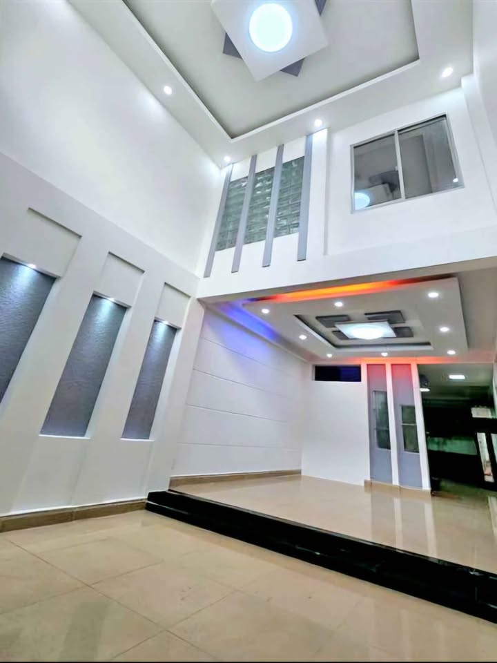 Mặt tiền kinh doanh Quận Tân Phú 90m² giá 120 tỷ - Đầu tư sinh lời ngay!