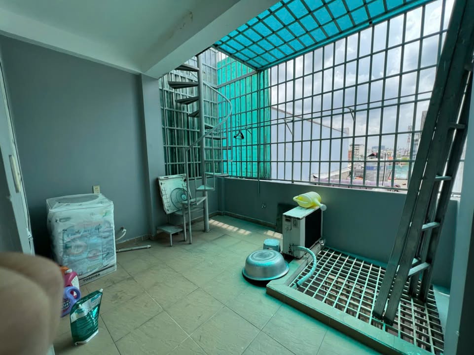 Bán nhà hẻm xe hơi Tân Mỹ, Quận 7 - 80m² giá 8.5 tỷ - An ninh, yên tĩnh!