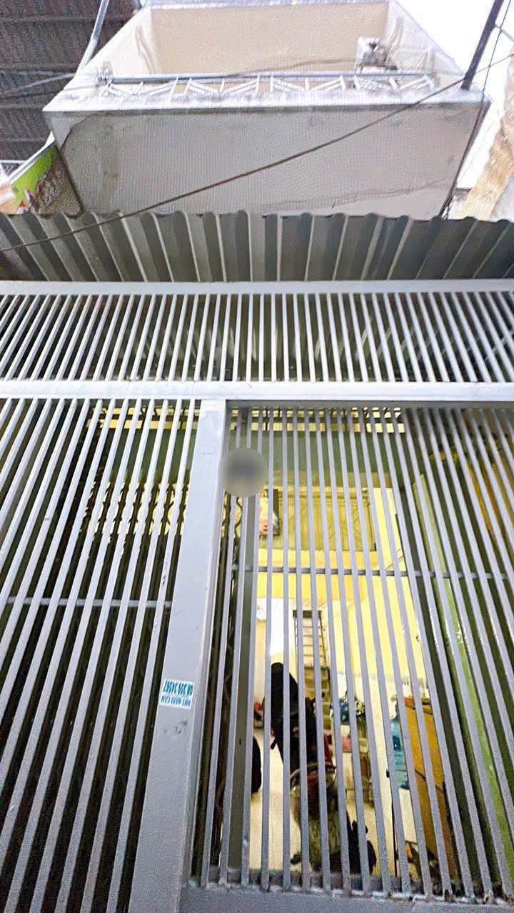 Nhà phố Quận 4 38m² giá 3.5 tỷ - Vị trí đẹp không lo giải tỏa!