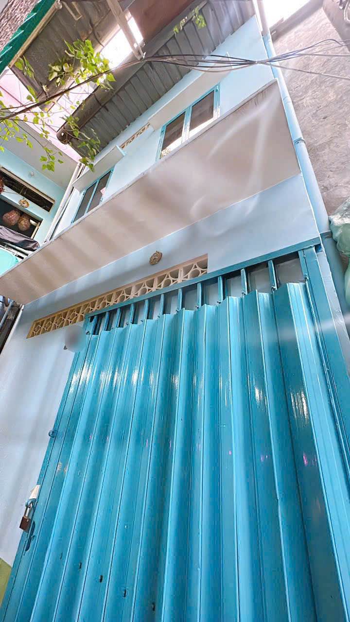 Nhà mini cho thuê hẻm cụt Yên Tĩnh quận 4, 6m² chỉ 3.5 triệu - Cơ hội hiếm có!