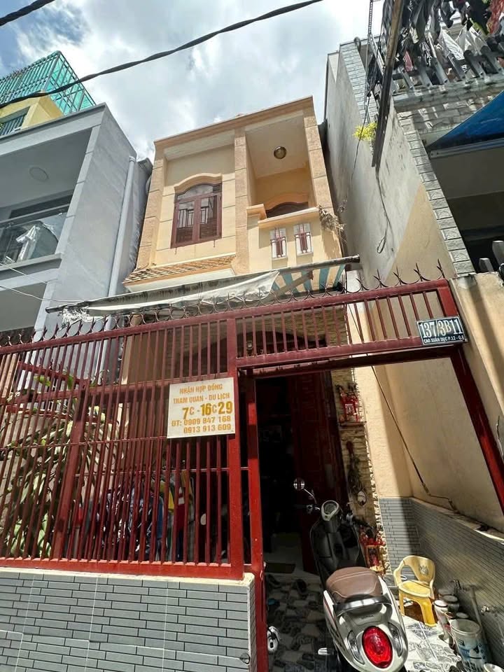 Nhà bán Hẻm Cao Xuân Dục, Quận 8, 39m² giá 3.78 tỷ - Sổ hồng riêng, thương lượng ngay!