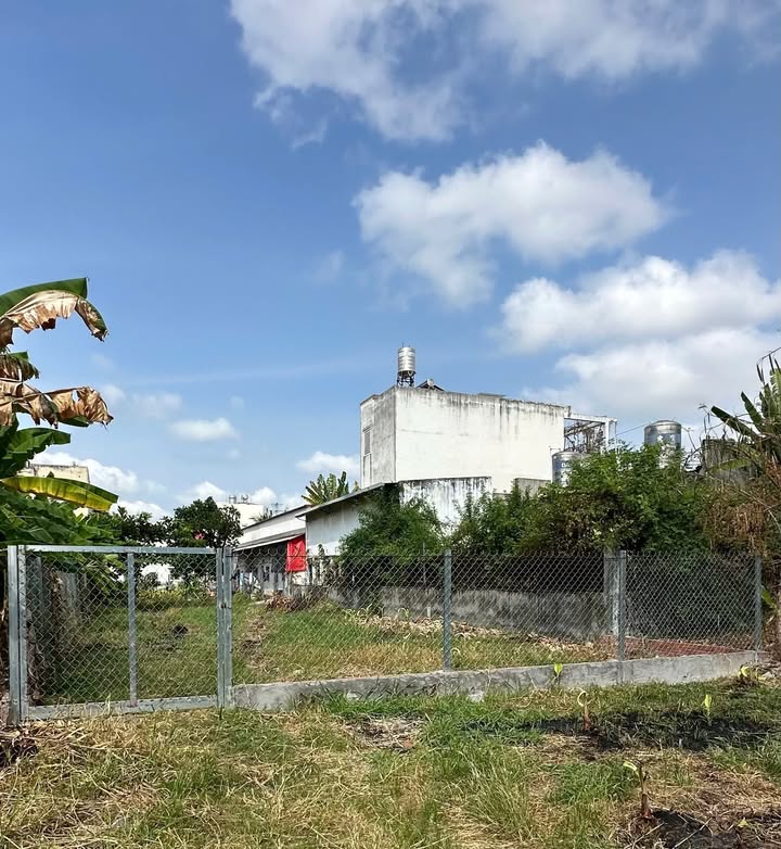 Đất Phước Kiển 500m² giá 18.6 tỷ - View Sông, Đường Ô Tô Thông Thoáng