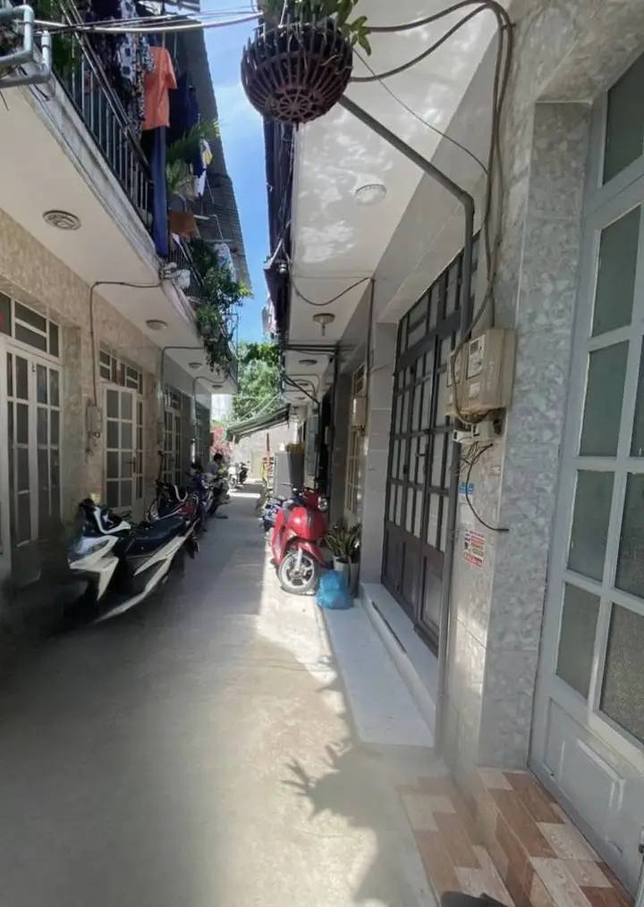 Nhà phố 223 Nguyễn Bình, Nhà Bè 21m² giá 950 triệu - Bàn giao nhà mới!