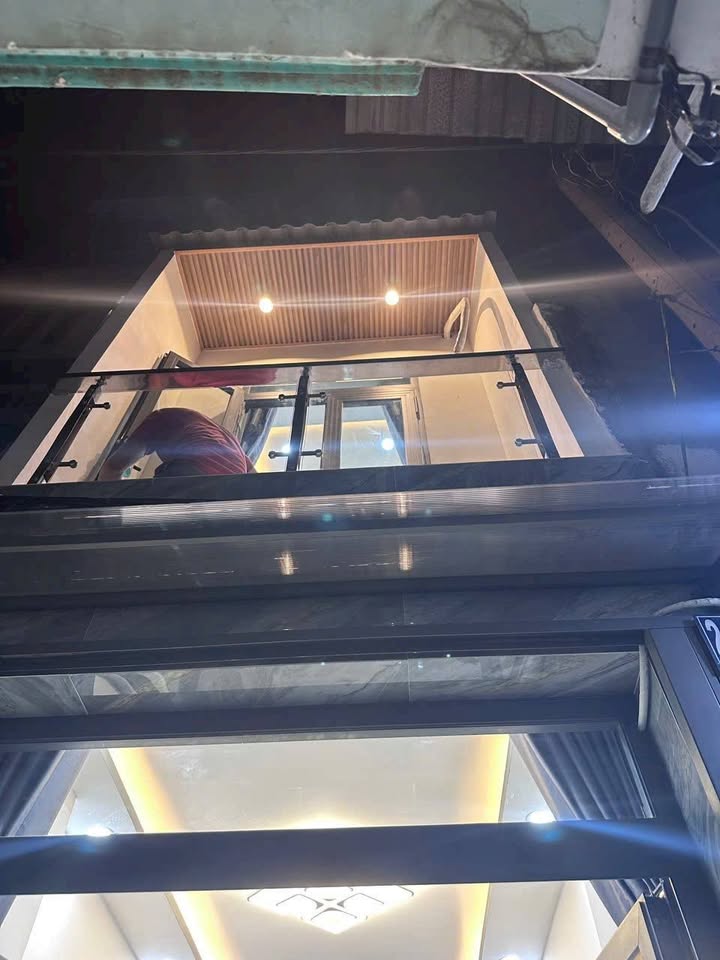 Nhà bán Tạ Quang Bửu, Quận 8, 22m² giá 2.88 tỷ - Sổ hồng riêng hoàn công đầy đủ!