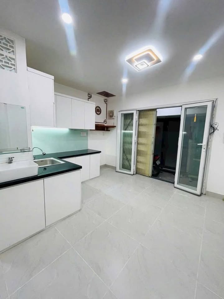 Căn hộ Lê Văn Lương Quận 7 44m² giá 2.1 tỷ - Sổ hồng riêng, công chứng ngay!