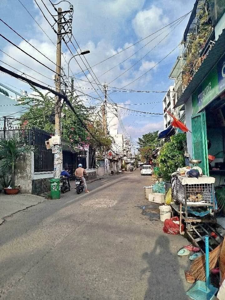 Nhà 2 tầng Mã Lò 50m² giá 5.5 tỷ - Cơ hội sở hữu ngay!