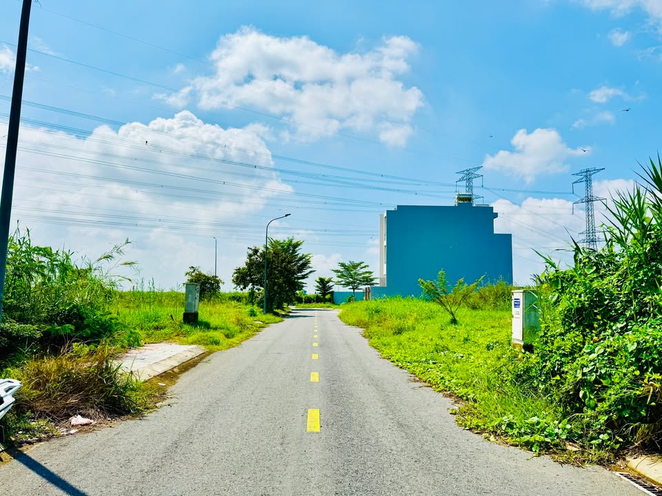 Đất nền thổ cư Khu dân cư Thanh Nhựt, Nhà Bè 108m² giá 124.2 triệu - Cơ hội đầu tư tuyệt vời!