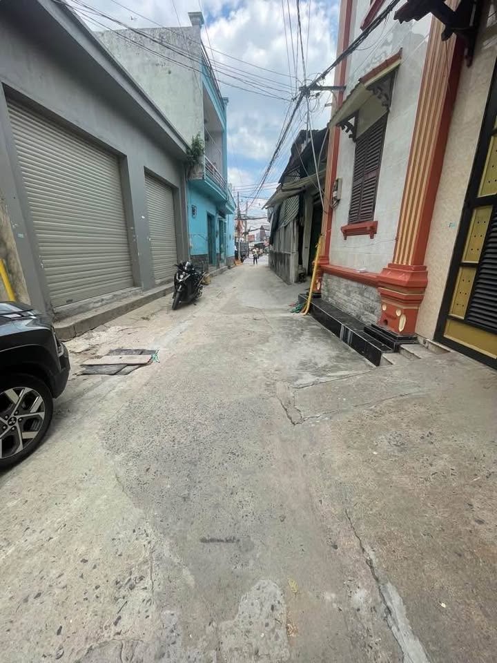 Nhà bán Mã Lò 244m² giá 19 tỷ - Cơ hội đầu tư tuyệt vời!