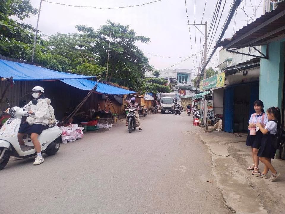 Nhà phố 2 tầng Tập đoàn 6B, Tân Tạo A, 85m² - Giá chỉ 5.15 tỷ!