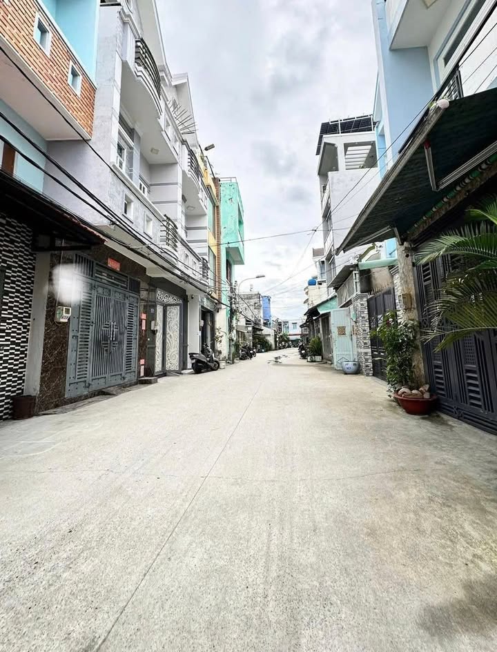 Nhà phố mặt tiền đường xe tải P16 Quận 8 51m² giá 5.2 tỷ - Cơ hội đầu tư hiếm có!