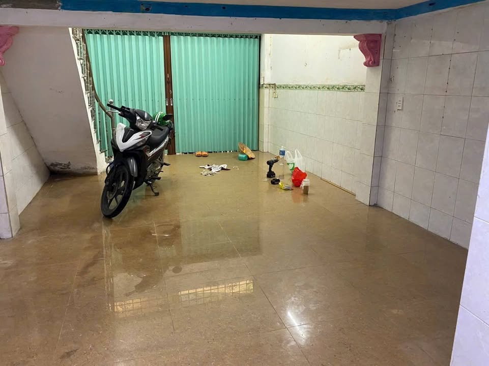 Nhà nguyên căn đường số 77, phường Tân Quy, quận 7, giá 12.5 triệu - Chính chủ cho thuê ngay!