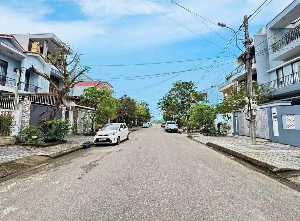 Đất mặt tiền KQH Bàu Vá, Phường Thủy Xuân, 110m² giá 3,9 tỷ - Cơ hội đầu tư hấp dẫn!