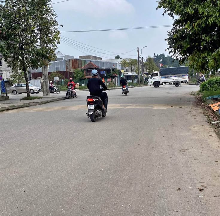 FrontHouse Bông Văn Dĩa, TP Huế 100m² giá 3.x tỷ - Mặt tiền đường lớn