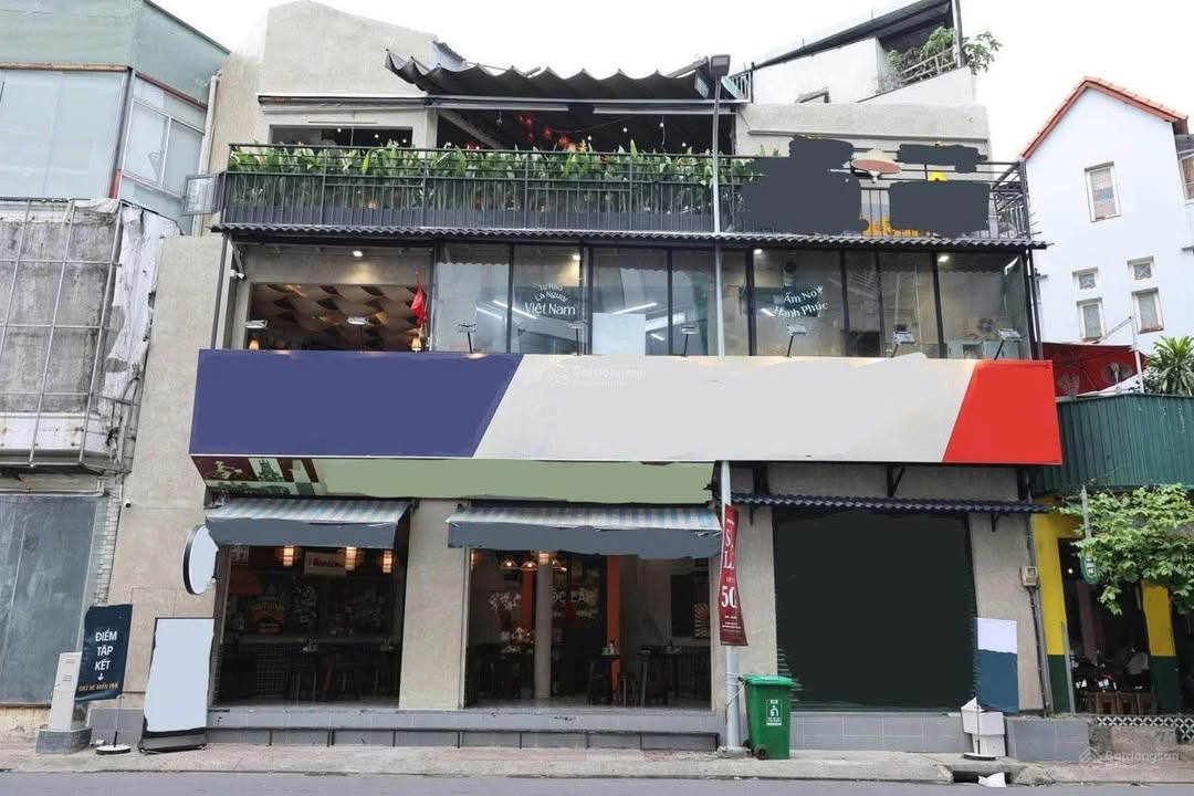 Mặt bằng cho thuê quận Tân Bình 120m² - Vị trí đắc địa khu văn phòng!