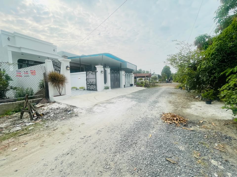 Nhà hẻm Nguyễn Văn Linh, Long Hoa 145m² giá 1.689 tỷ - Chính chủ bán gấp!