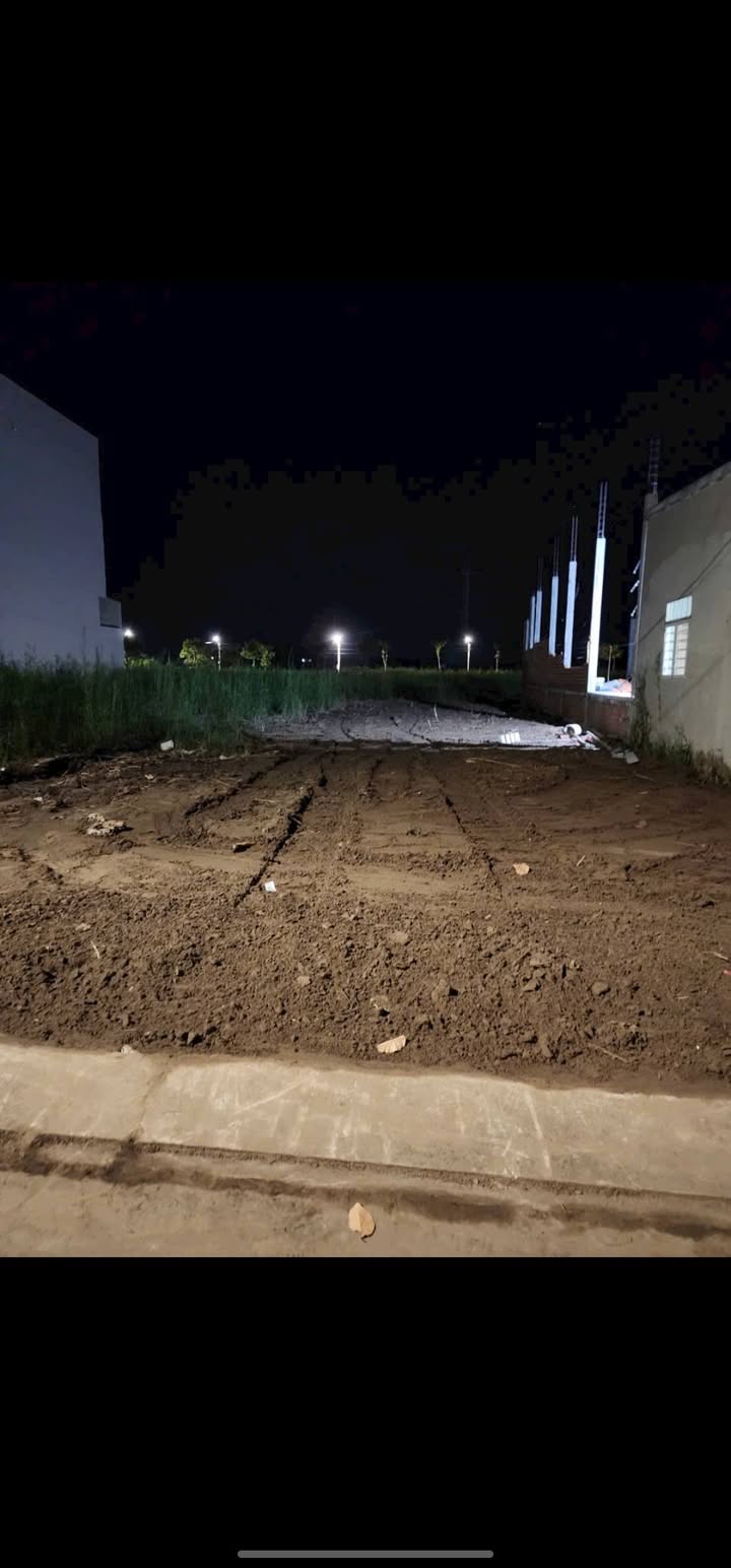 Đất nền Khu Sao Mai, Đường số 8, 105m² giá 1.x tỷ - Vị trí đắc địa cho đầu tư!