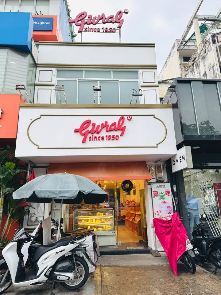 Nhà phố mặt tiền Cộng Hòa, Quận Tân Bình 90m² giá 38 tỷ - Đầu tư sinh lời hấp dẫn!