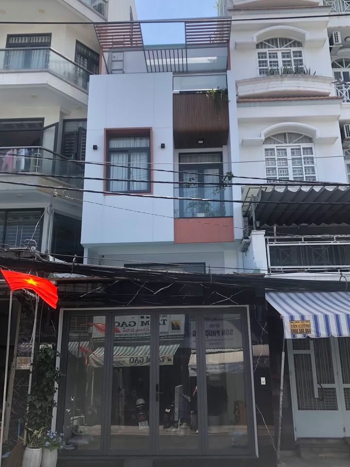 Nhà mặt tiền Mai Văn Vinh, Quận 7, 56m² giá 14 tỷ - Vị trí đắc địa, gần trung tâm