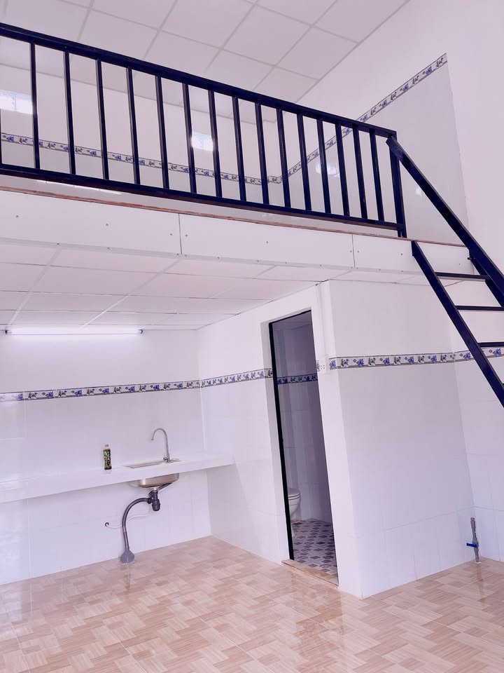 Phòng cho thuê tại 61 Lê Hữu Nghĩa, Tân An - Phòng sạch sẽ, thoáng mát, giá thỏa thuận!