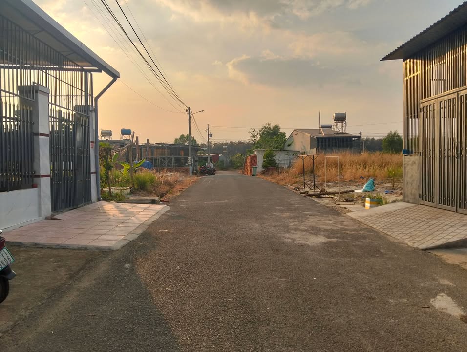 Đất nền khu Phương Đông, Đồng Xoài 130m² giá 7 tỷ - Đầu tư sinh lời ngay!